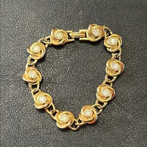 Gold-Tone Rose Knots With Crystal Accent Vintage Bracelet